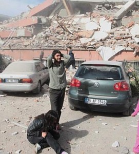 Φονικός σεισμός μεγάθους 7,2 ρίχτερ που χτύπησε χθες την νοτιανατολική Τουρκία