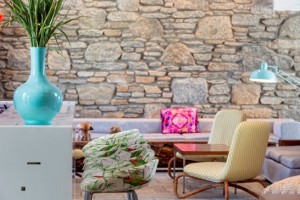Mykonos Theoxenia welcomes its guests with a revamped look 