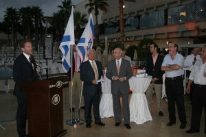 Ο Υπουργός Πολιτισμού και Τουρισμού Παύλος Γερουλάνος κατά την επίσκεψή του στο Τελ Αβίβ τη Δευτέρα 6 Σεπτεμβρίου