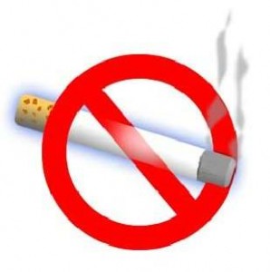 Το κάπνισμα απαγορεύεται σε όλους τους δημόσιους χώρους