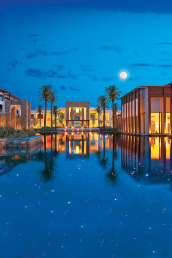 Το ξενοδοχείο Amirandes συγκαταλέγεται στα καλύτερα του κόσμου