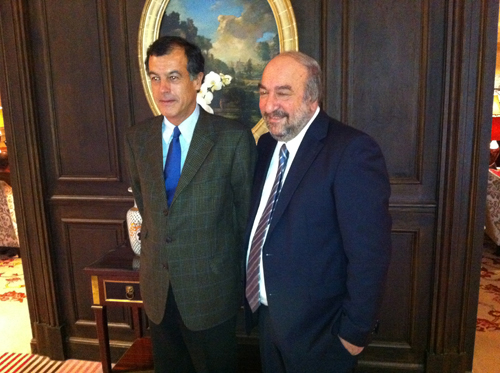 Ο κ. Νικητιάδης με τον πρόεδρο του Club Mediterranee Henro Giscard d Estaing