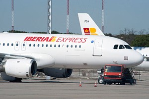 Iberia Express αποκαλύπτει πρώτες γραμμές
