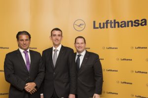 Lufthansa_4:4:16 (3)
