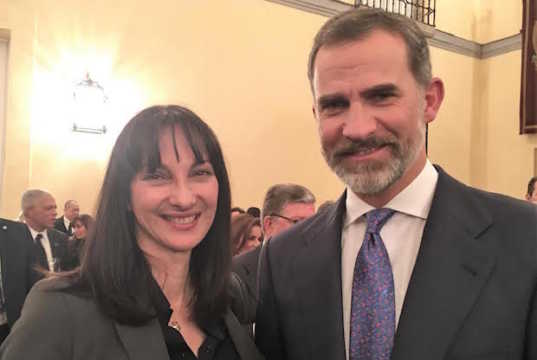 Tourism Minister Elena Kountoura and Spain’s King Felipe VI