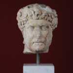 Ανδριανός