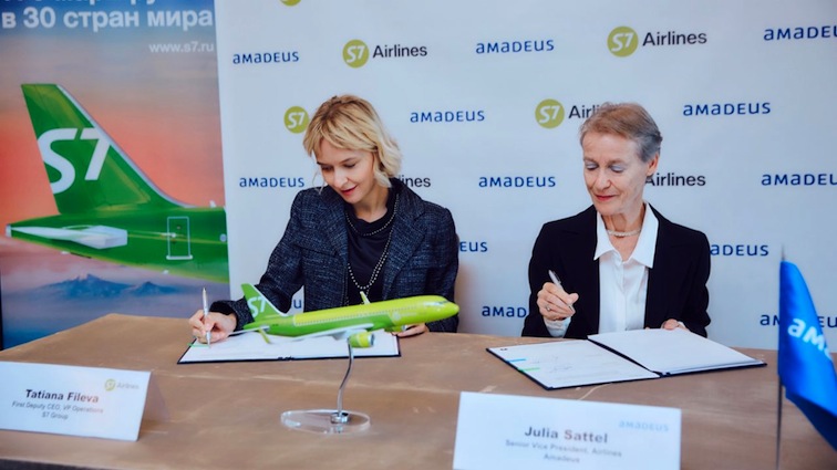Amadeus-S7_2