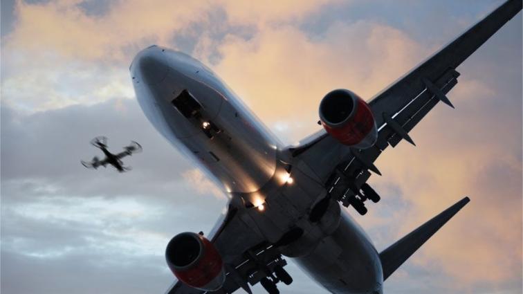 Xάος στο Gatwick, Διεκόπησαν οι πτήσεις μετά από εμφάνιση drones