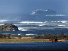 Θρίλερ - Διάσωση από το κρουαζιερόπλοιο στη Νορβηγία - Συγκλονιστικά βίντεο επιβατών