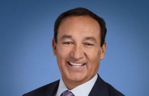 United Airlines CEO, Oscar Munoz, to step down