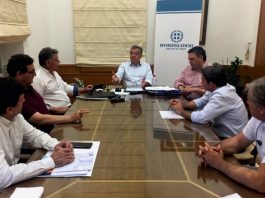 Συνάντηση στην Περιφέρεια Κρήτης για τα αναγκαία έργα στην περιοχή του νέου αεροδρομίου