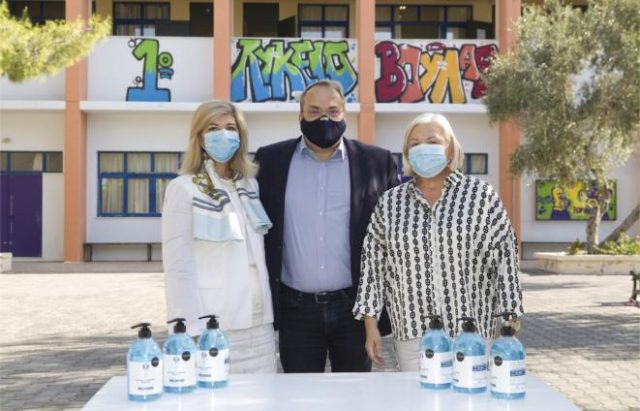 Η Astir ενισχύει τα σχολεία του Δήμου Βάρης Βούλας Βουλιαγμένης με υγειονομικό υλικό