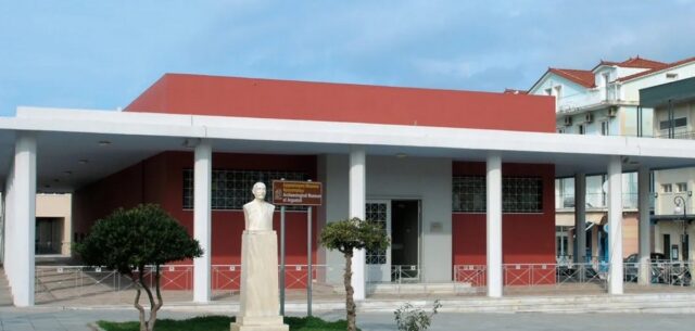Το Υπουργείο Πολιτισμού και Αθλητισμού δημιουργεί το νέο Αρχαιολογικό Μουσείο στο Αργοστόλι.
