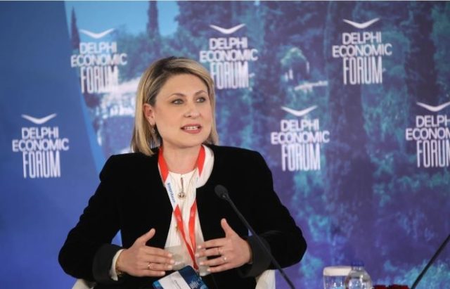 Χριστίνα Αλεξοπούλου, υφ. Μεταφορών και Υποδομών 9ο Οικονομικό Φόρουμ Δελφών