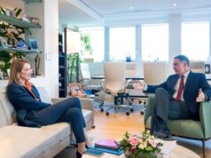 Συνάντηση του Προέδρου της HOTREC και του ΞΕΕ κ. Αλέξανδρου Βασιλικού με την Πρόεδρο του Ευρωπαϊκού Κοινοβουλίου κυρία Roberta Metsola