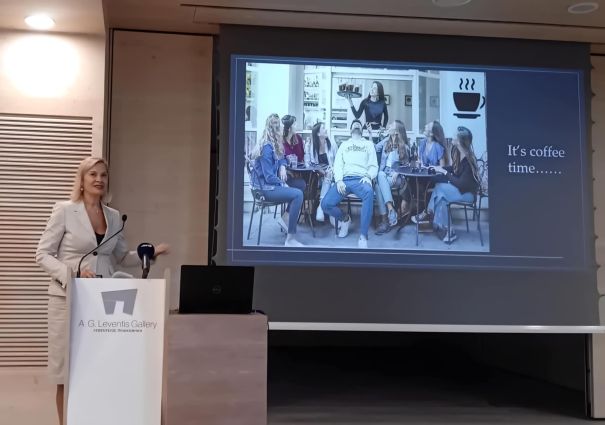 Photo 4 ΠΑΡΟΥΣΙΑΣΗ _ΙΩΑΝΝΑ ΜΥΤΑΦΤΣΗ