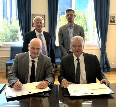 MOU-IE-ellinogermaniko