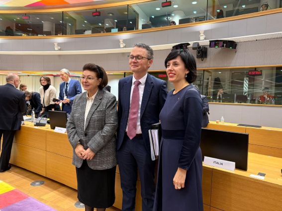 Λίνα Μενδώνη, Patrick O’Donovan και Vaida Aleknaviciene