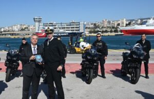 ΟΛΠ Α.Ε.: Yλοποίηση δωρεάς έξι (6) μοτοσυκλετών προς το Λιμενικό Σώμα