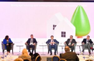 Θεόδωρος Μητράκος(ΤτΕ): Τα στεγαστικά δάνεια θα μπορούσαν να φτάσουν τα 3 δις. ευρώ το 2026 – Δεν απαιτούνται παρεμβάσεις στα επιτόκια