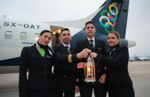 Η AEGEAN και η Olympic Air μετέφεραν το Άγιο Φως στην ελληνική επικράτεια
