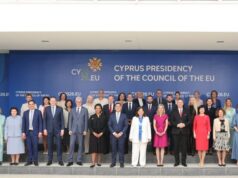 Λίνα Μενδώνη: «Επιβεβλημένη η προστασία της πνευματικής ιδιοκτησίας και η δίκαιη αμοιβή των δημιουργών, στην εποχή της Τεχνητής Νοημοσύνης»