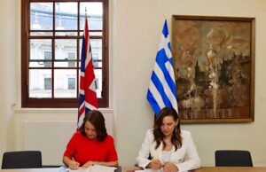 Υπογραφή ΜοU από την Υπουργό Τουρισμού Όλγα Κεφαλογιάννη και τη Βρετανή ομόλογό της, για στρατηγική συνεργασία Ελλάδας – Ην. Βασιλείου στον τουρισμό