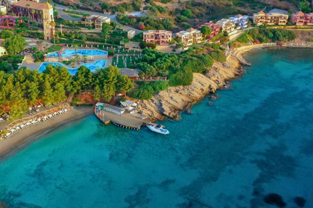 Bluegr Hotels & Resorts_Candia Park Village