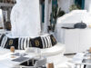 Το BACARETO φέρνει νέα aperitivo εμπειρία στη Μικρή Βενετία Τραπέζια και καθιστικά του BACARETO με πιάτα bruschetti στη Μικρή Βενετία της Μυκόνου.