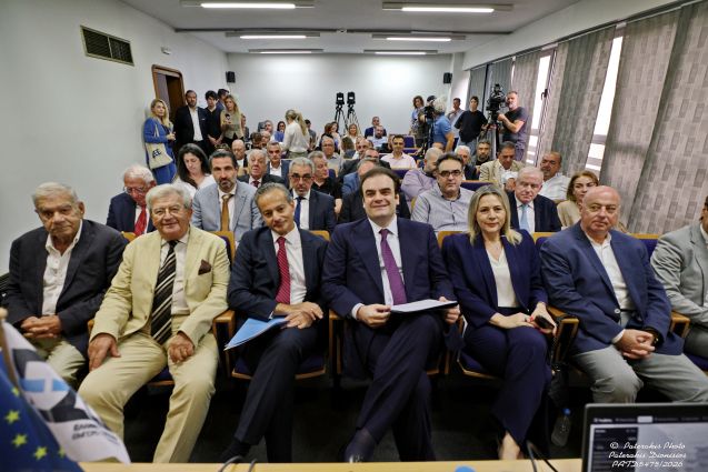 ΕΣΕΕ - Κυριάκος Πιερρακάκης