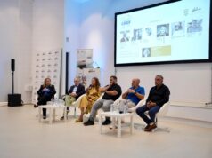 Ομιλητές στο πάνελ της εκδήλωσης για το Yacht Chef Certificate και τις Υποτροφίες Λουκά Χατζηιωάννου στο Stelios Foundation Conference Hall στην Πλάκα.